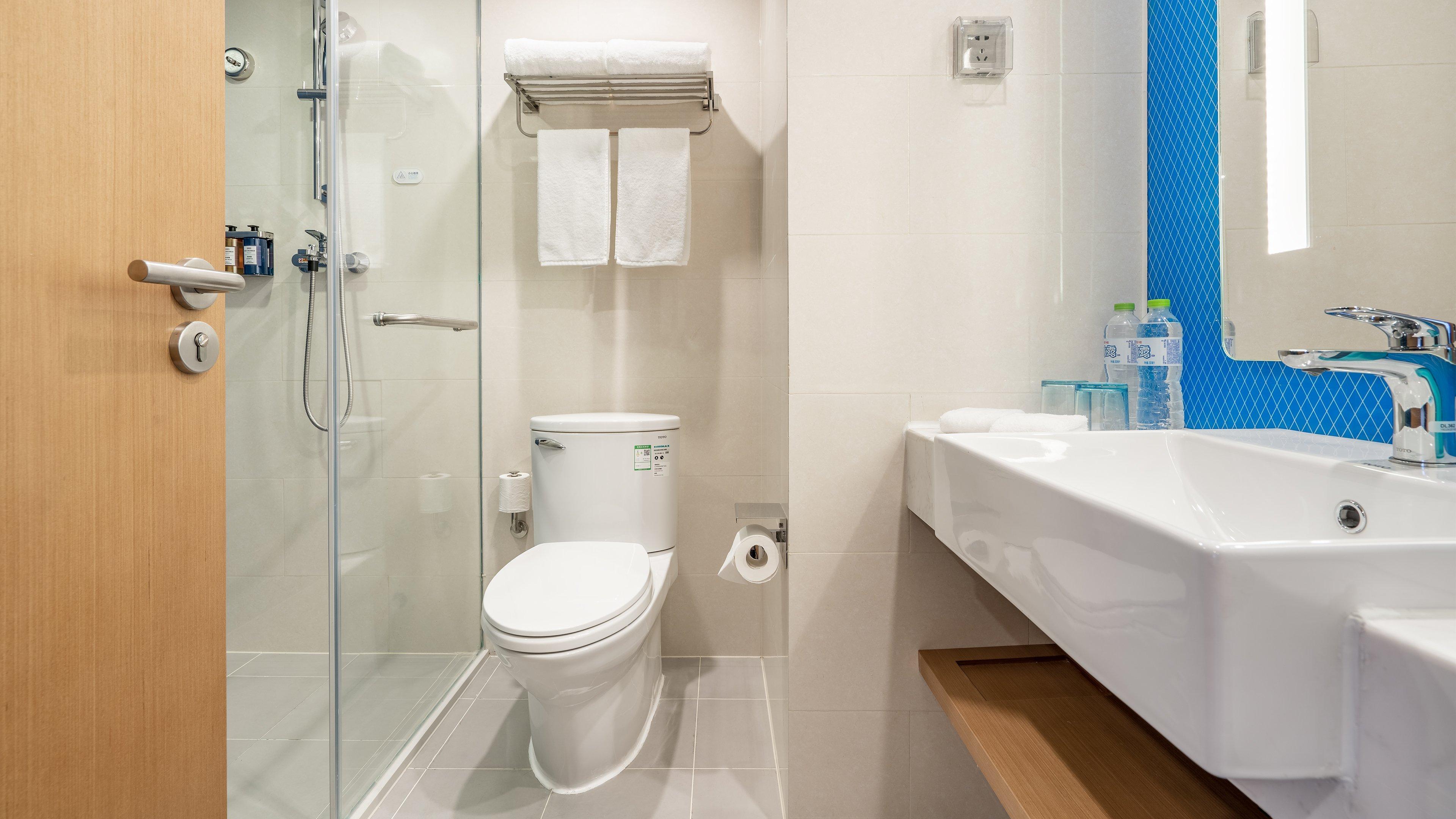 Holiday Inn Express Qingdao City Center By Ihg Dış mekan fotoğraf