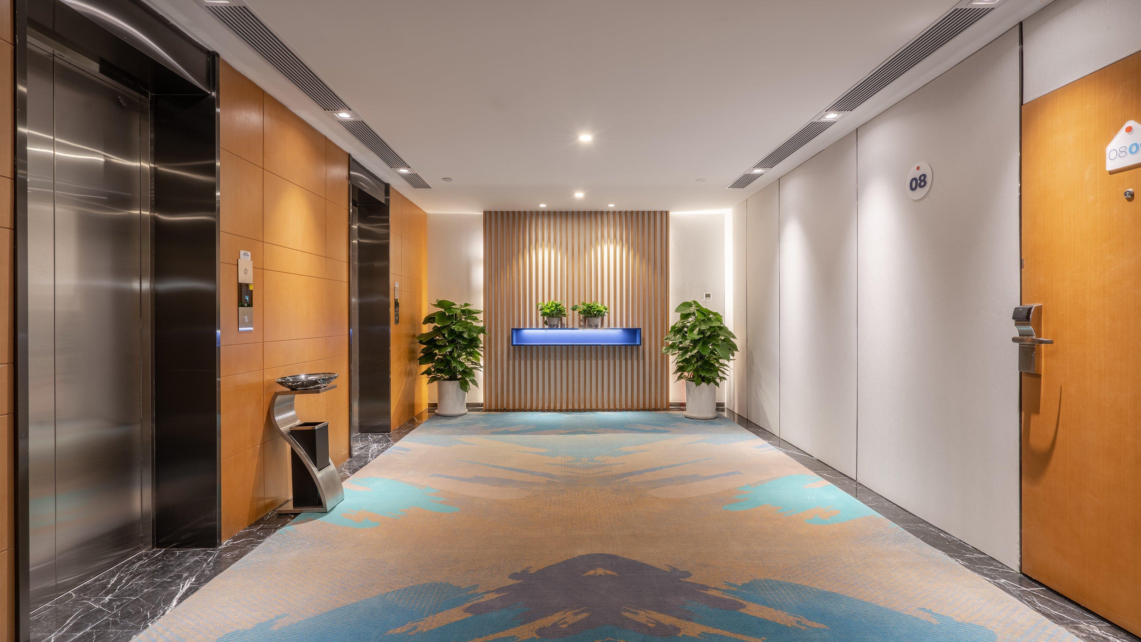 Holiday Inn Express Qingdao City Center By Ihg Dış mekan fotoğraf