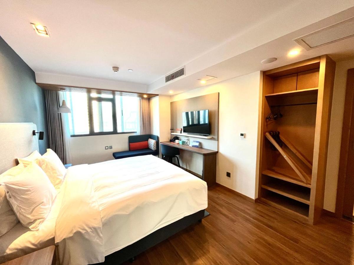 Holiday Inn Express Qingdao City Center By Ihg Dış mekan fotoğraf