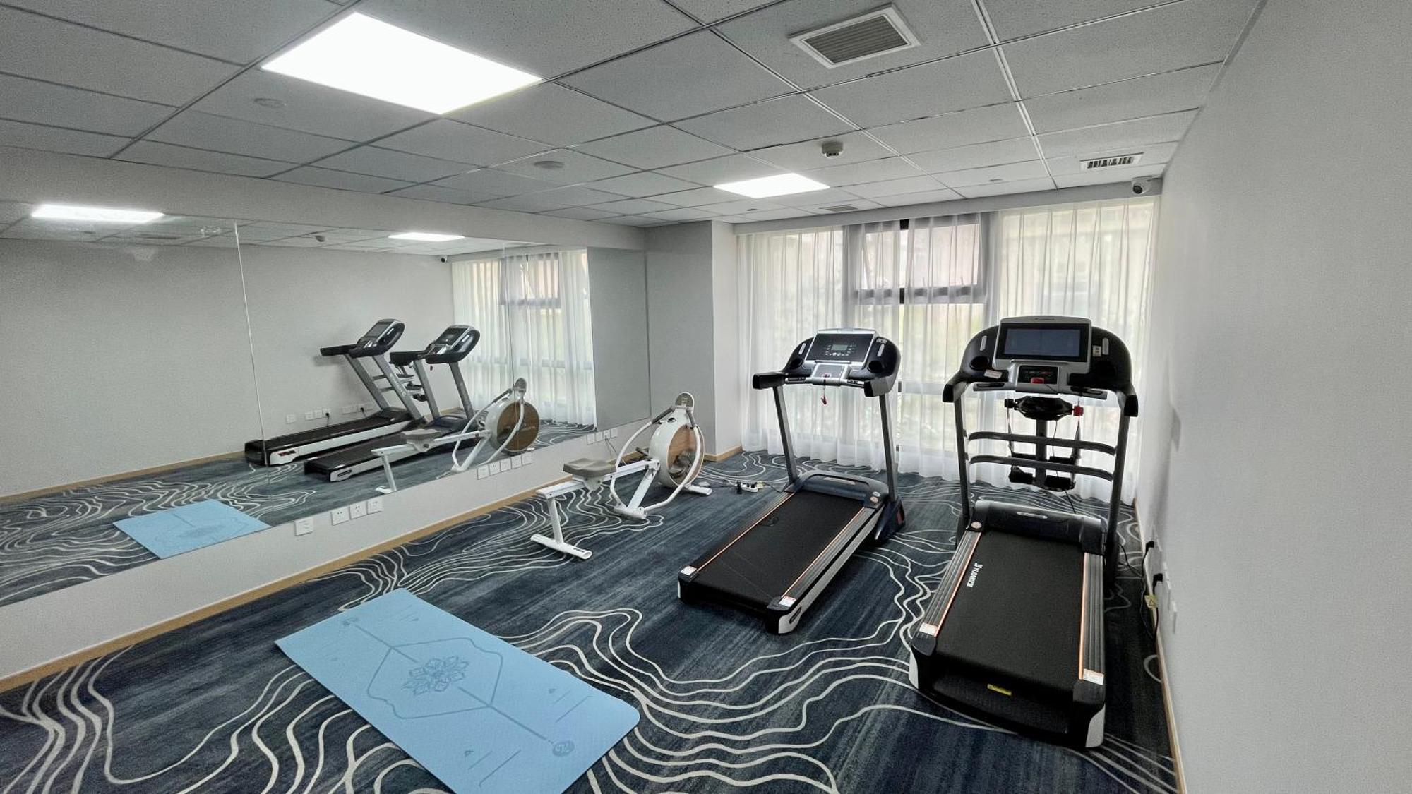 Holiday Inn Express Qingdao City Center By Ihg Dış mekan fotoğraf